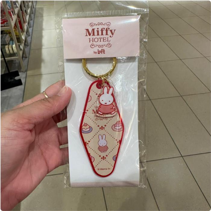 Keychain Miffy Hotel