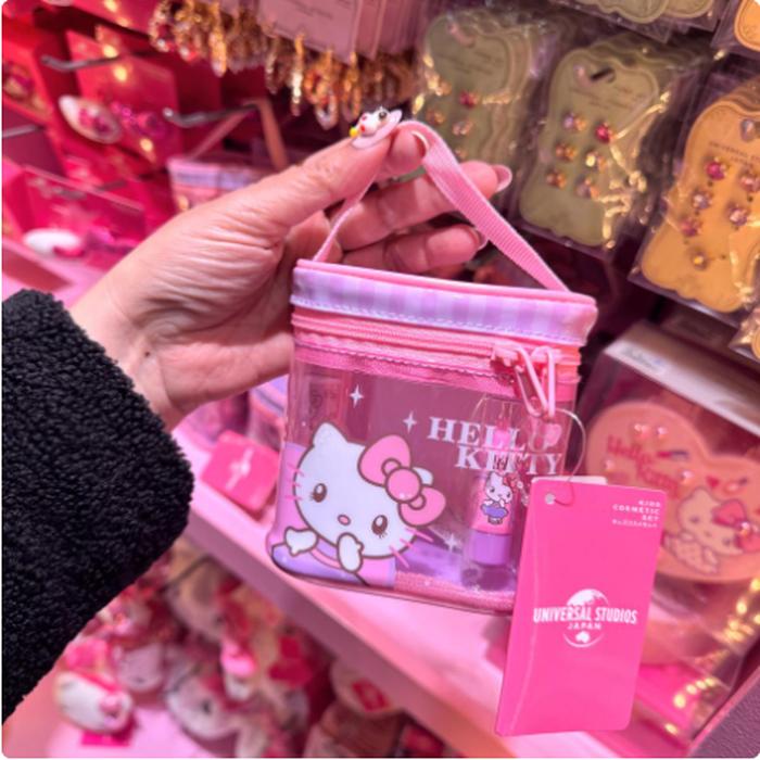 Kitty Vanity Bag - Inside The Contents Of Beauty Sets For Kids - Lip Gloss Etc.