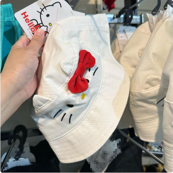 Hello Kitty Child Hats