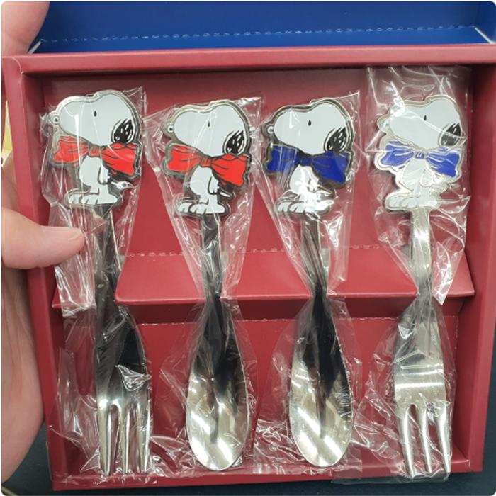 Spoon Snoopy Ribbon Cake Fork