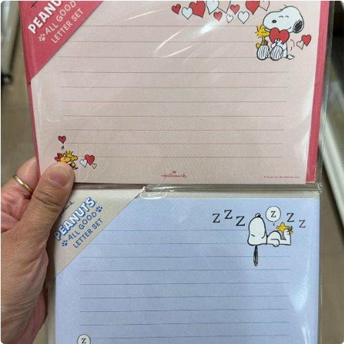 Hallmark Letter Set Snoopy @Each