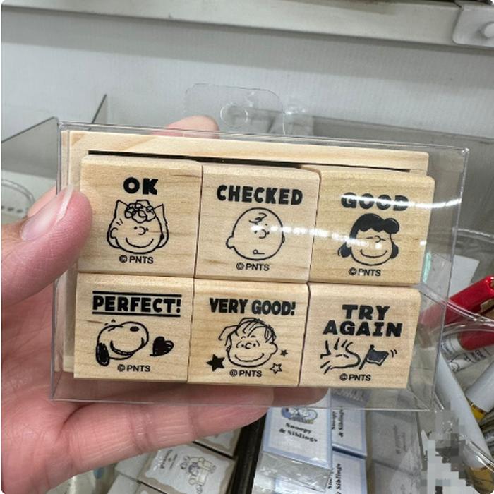 Wooden Stamp Snoopy set contents 6 pcs