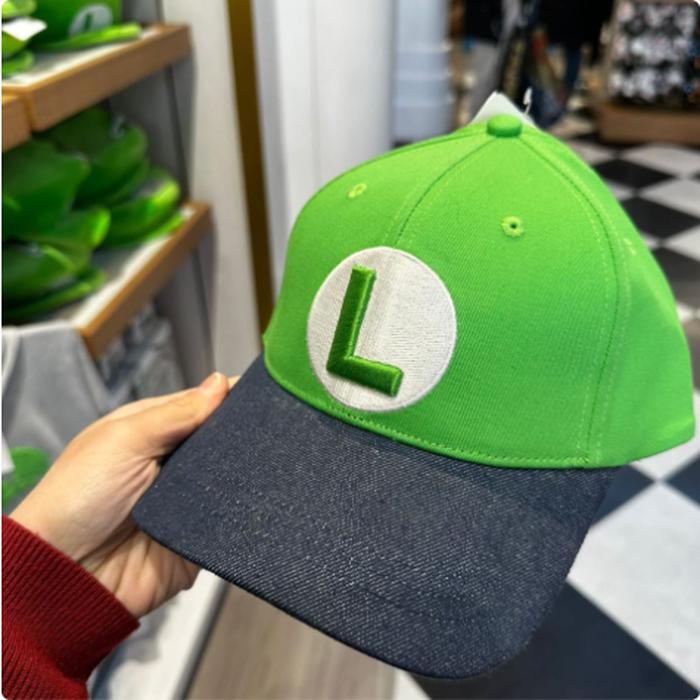 Luigi Cap