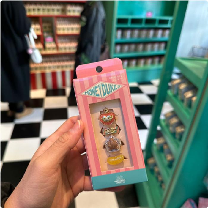 Honey Dukes Ring set