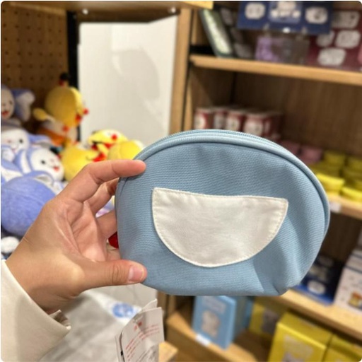 [3/4/2025-18:05-450] Pouch Dora