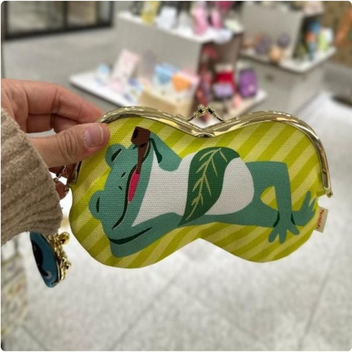 [3/6/2025-16:33-595] Ayanokoji Pouch Frog