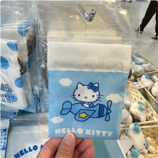 [3/8/2025-21:22-100] Hello Kitty Shaved Mini Pouch @each