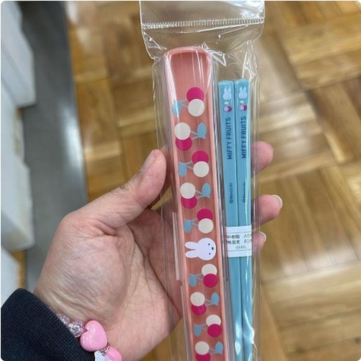 [3/12/2025-21:49-125] Miffy Cherry Chopsticks 