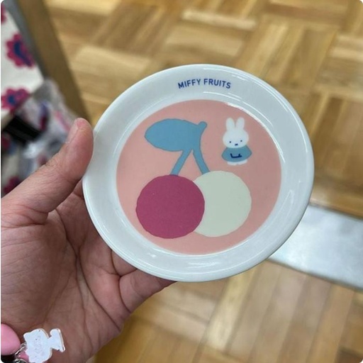 [3/13/2025-06:34-135] Ceramic Cherry Miffy Cherry Plate for Sauce / Soy Sauce