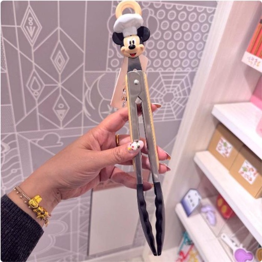 [3/14/2025-14:56-275] Mickey Tongs Retro Kitchen