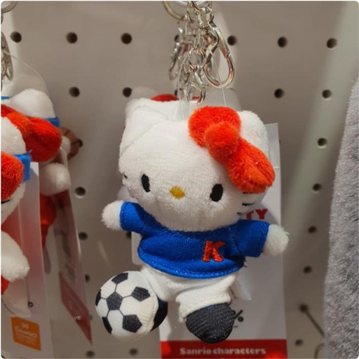 [16/03/2025-17:16-395] Keychain Hello Kitty Ist Soccer @Each