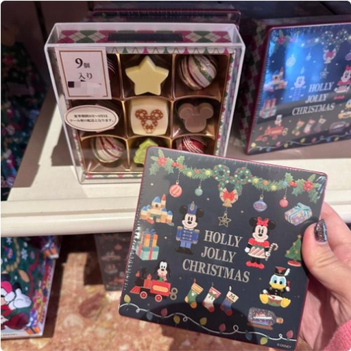 [11/8/2024-10:38-270] Disney Christmas Chocolate Mix Tin