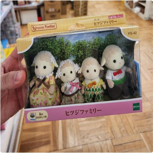 [11/10/2024-20:48-470] Sylvanian Sheep