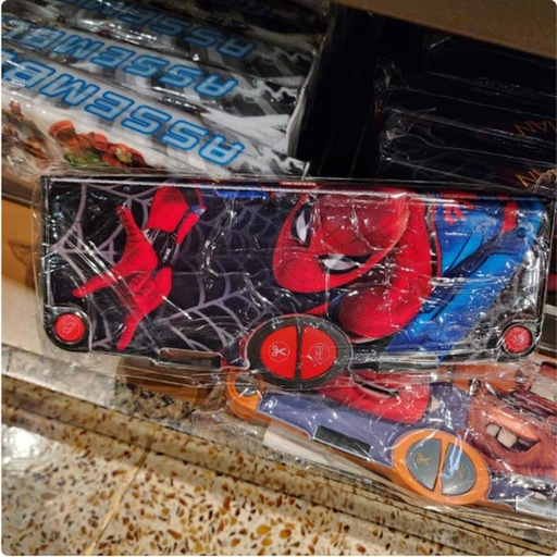 [11/20/2024-19:07-400] Complete Pencase There are scissors, sharpening, insulation, and erasers, Spiderman 