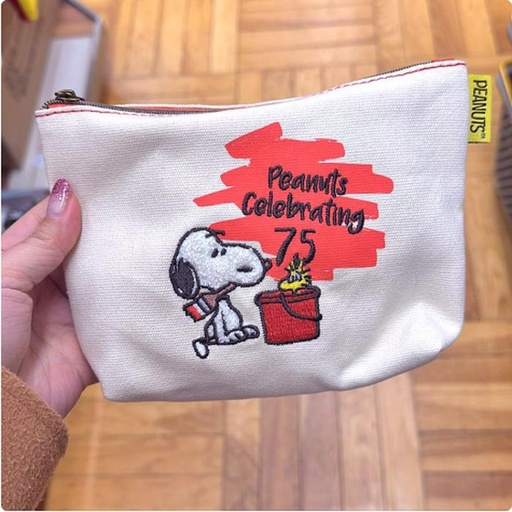 [12/23/2024-18:54-300] Pouch Snoopy 75th 