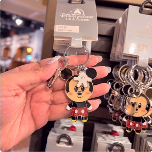 [1/8/2025-10:06-190] Keychain Shdr Mickey  