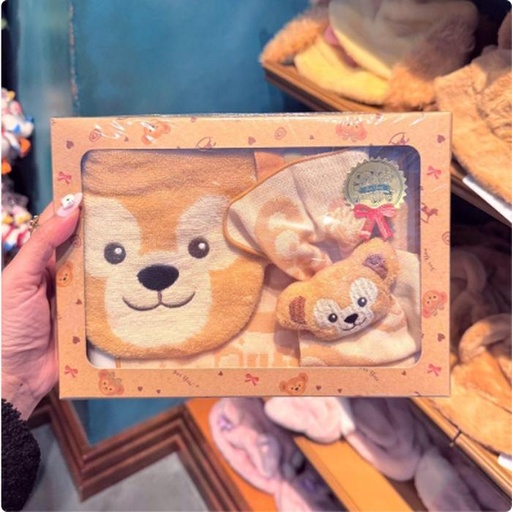 [1/16/2025-11:05-740] Bib Handel Handel and Towel Duffy Towel