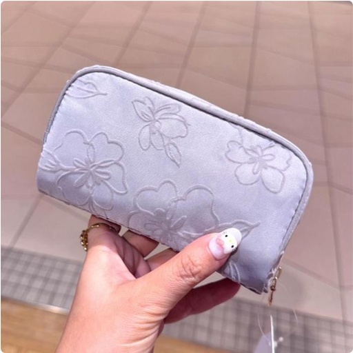 [1/19/2025-12:25-350] Pouch Flower